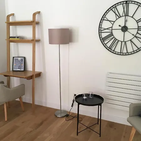 Stylish 3-bedroom With Garden In The Eiffel Tower Area
