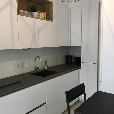 شقة Stylish 3-bedroom With Garden In The Eiffel Tower Area